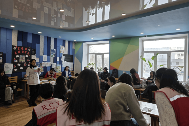 “ХДХВ, ДОХ-ын асуудалд анхаарал хандуулах дэлхийн өдөр”-ийг тохиолдуулан Нөхөн үржихүйн эрүүл мэндийн өдөрлөг зохион байгууллаа