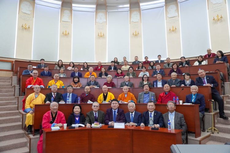 “АКАДЕМИЧ ГЭЛЭГЖАМЦЫН ЛУВСАНЦЭРЭН БА МОНГОЛЫН БУДДЫН СУДЛАЛ” сэдэвт эрдэм шинжилгээний бага хурал болов