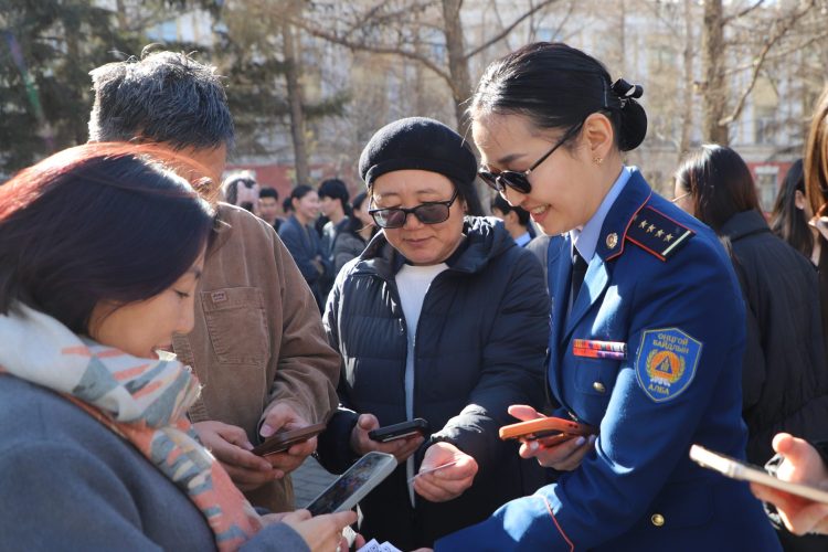 Гамшгийн аюулын тухай зарлан мэдээллийн дохиогоор дадлага сургуулилт хийлээ