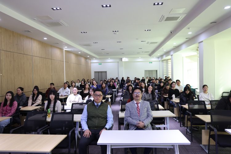 Энэтхэгийн Соёлын харилцааны зөвлөлийн тэтгэлэгт хөтөлбөрийн талаар мэдээлэл олголоо