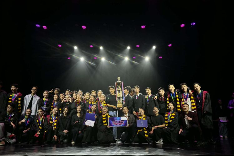 “Урлагийн их наадам”-ын тэргүүн байрт Бизнесийн сургуулийн баг хамт олон шалгарлаа